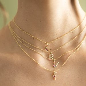 Carmela Collar Dorado con Inicial y Circonias
