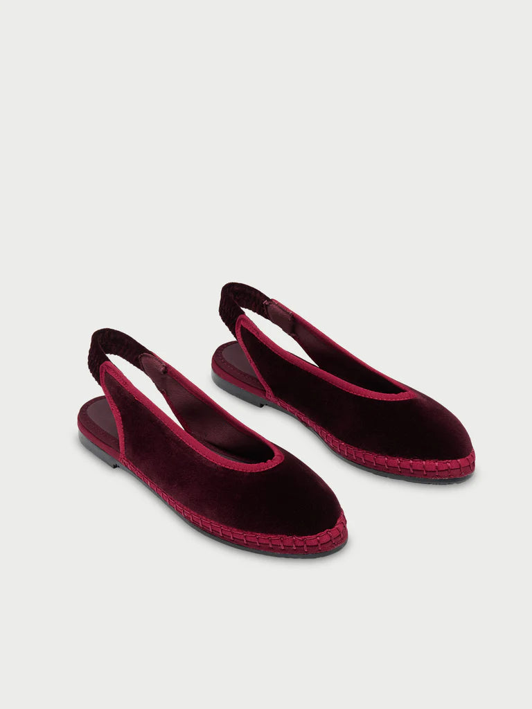 Narnia Burgundy Flabelus