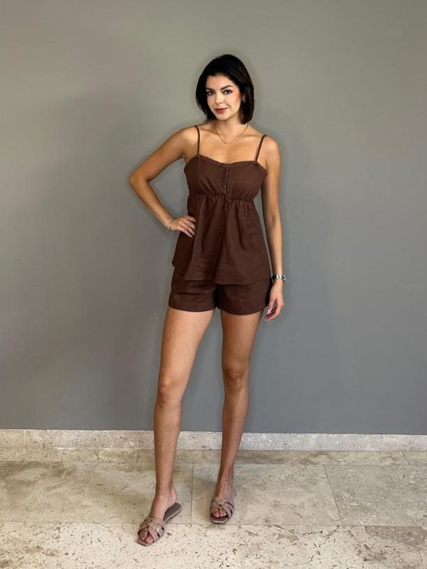 Conjunto Short Lover Tree café