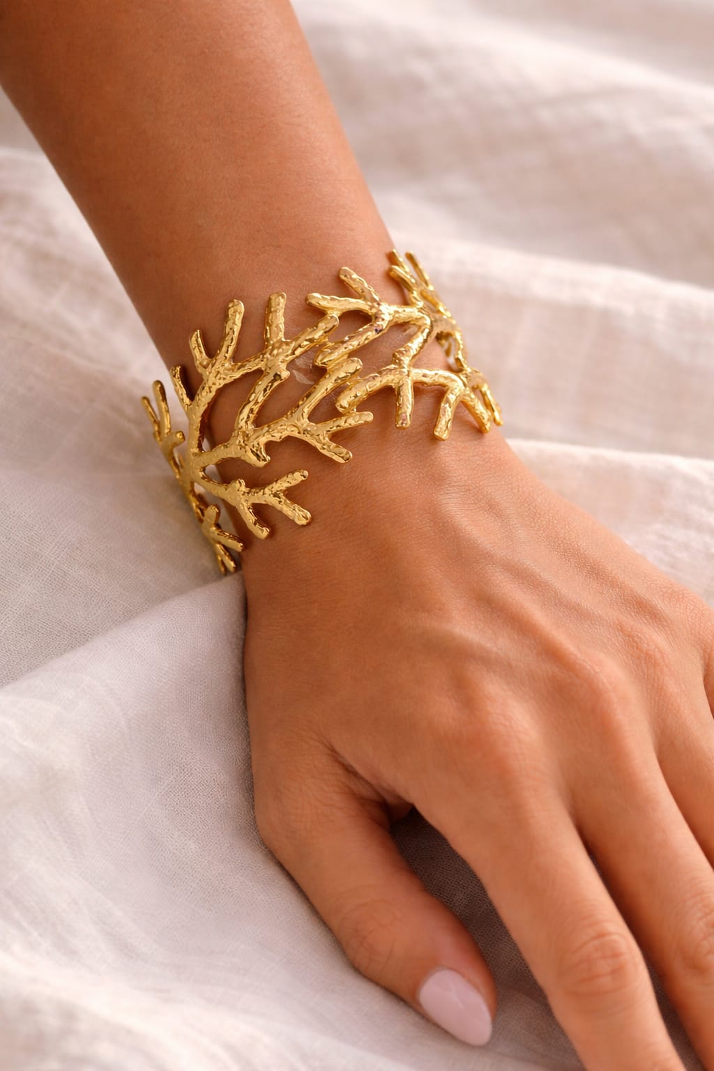 Brazalete Dorado Coral