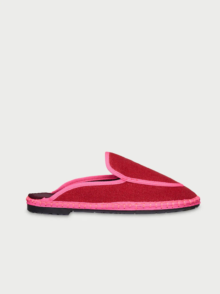 Bruna Deep Red Flabelus