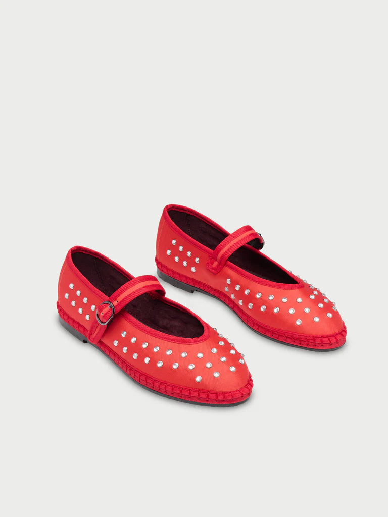 Mae Red Flabelus